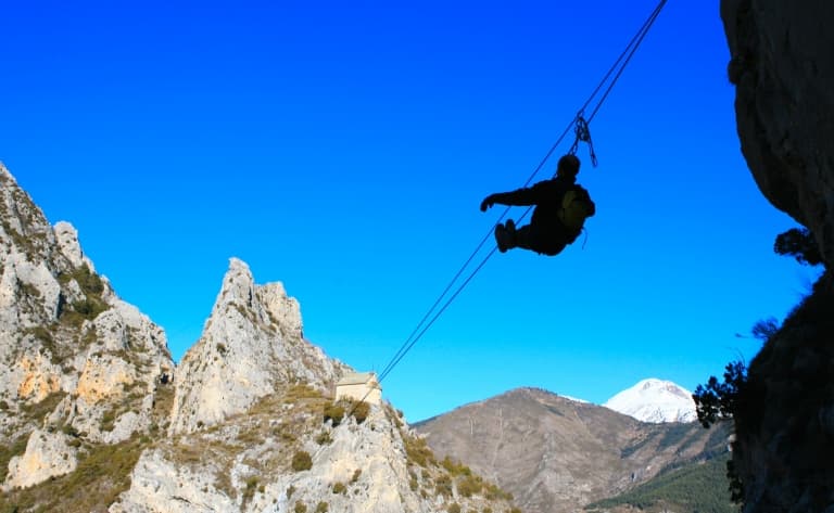 Cerro Frias en tyrolienne