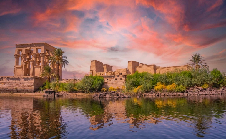 Sur l'île de Philae