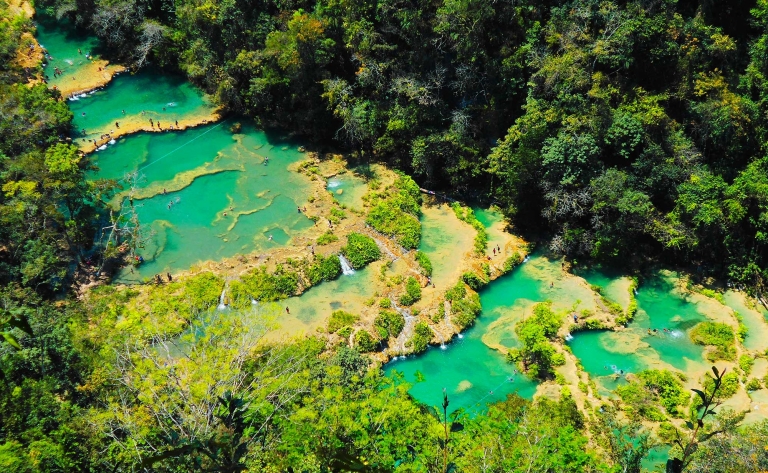 Semuc Champey et ses piscines naturelles